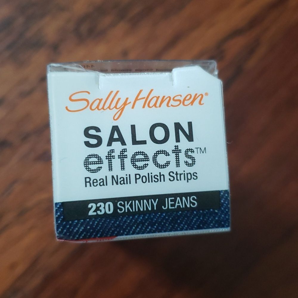 Sally Hansen Salon Effects Blue Denim Chic Feminine DIY Nail Polish Strips New - Picture 4 of 5